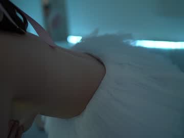 webcam girl floret_joy live cam image #7534482