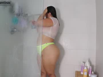 webcam girl milavalentinax live cam image #6935618