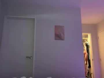 webcam girl lovelyalexmoore live cam image #11528018