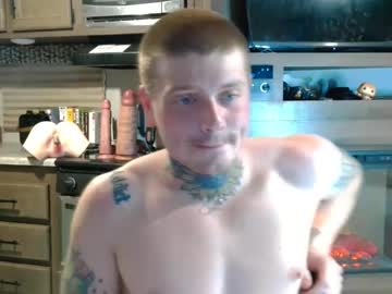 webcam man redinthebed live cam image #11454707