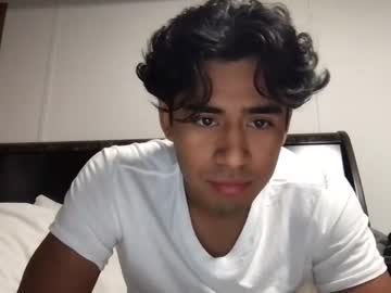 webcam man papabear2100 live cam image #7549945