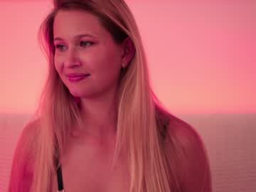 webcam girl stella_and_stephan live cam image #7316877
