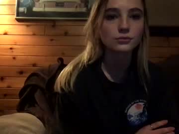 webcam girl emem223 live cam image #3870488
