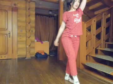webcam girl sweety_rinushka_ live cam image #3725033
