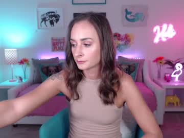 webcam girl holihurricane live cam image #9052437