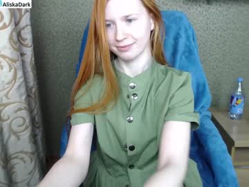 webcam girl aliska_dark live cam image #992739