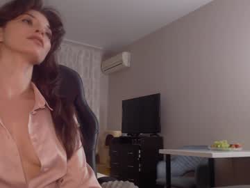 webcam girl two_trunkx live cam image #9606836