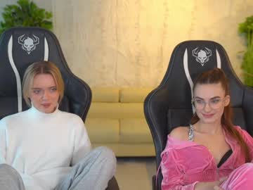 webcam couple kira0541 live cam image #7800548