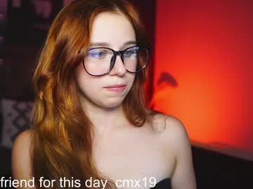 webcam girl alice_russel live cam image #10128861