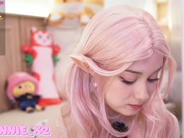 webcam girl sunny_sonnie live cam image #10996040