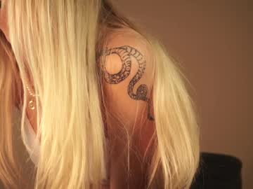 webcam girl cuteelsa_ live cam image #6583696