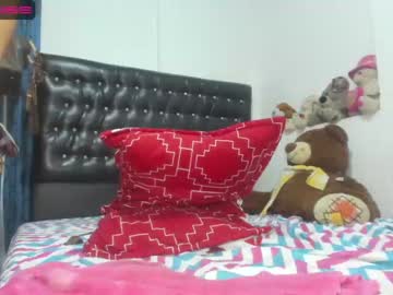 webcam couple molly_and_paul live cam image #5894892