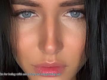 webcam girl cherry_beauty live cam image #3871461
