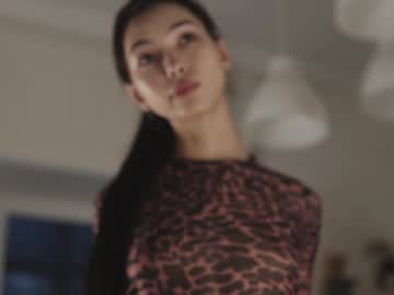 webcam girl neferpita live cam image #11366992