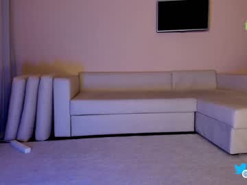 webcam girl hollyextra live cam image #5442801