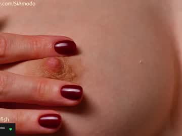 webcam girl siamodo live cam image #4575083