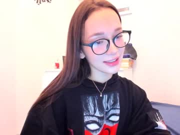 webcam girl ellie_leen live cam image #360534