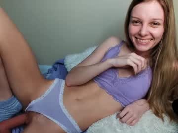 webcam girl lily_brooke live cam image #8783846