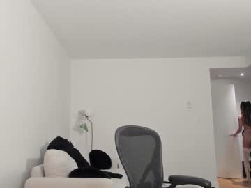 webcam girl classyceline live cam image #4678306