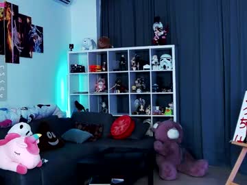 webcam girl madnessalise live cam image #3404132