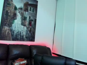 webcam girl massivecockfuckbunny live cam image #4551589