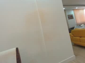 webcam girl ehotlovea live cam image #3835377