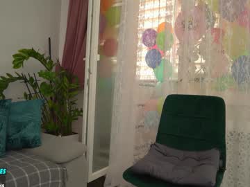 webcam girl sweety_rinushka_ live cam image #10128114
