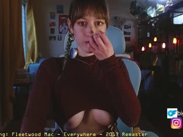 webcam couple bigeyesxo live cam image #8035986