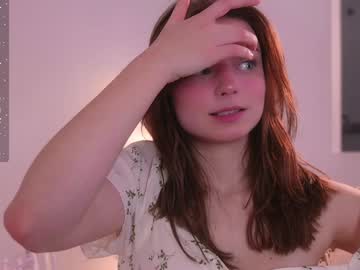 webcam girl floret_joy live cam image #12087233