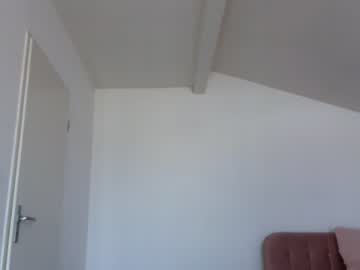 webcam girl deniseone live cam image #7034783