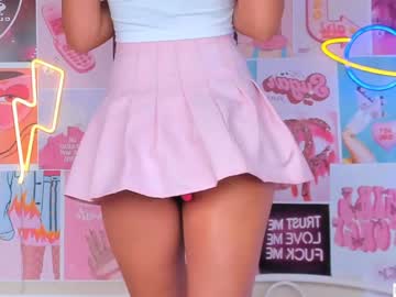 webcam girl katrinpolly live cam image #3426812