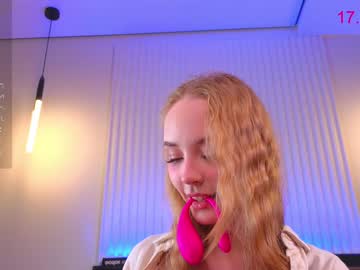 webcam girl lissa_meooow live cam image #10244609