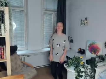 Cam for rave_the_love