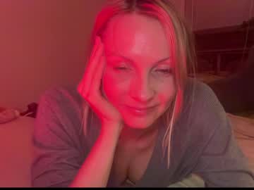 webcam girl kaileeshy live cam image #1452336