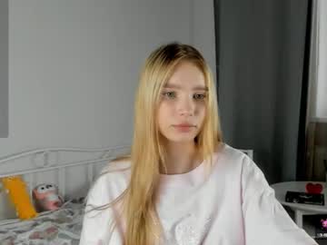 webcam girl solsticea live cam image #12301044