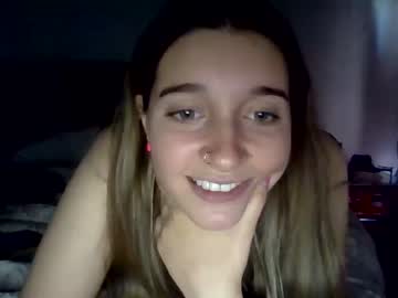 webcam girl jillylovestay live cam image #9085948