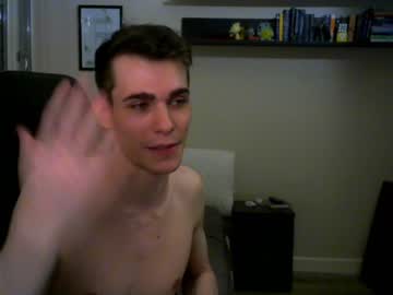 webcam man dumbnerd3 live cam image #3467922