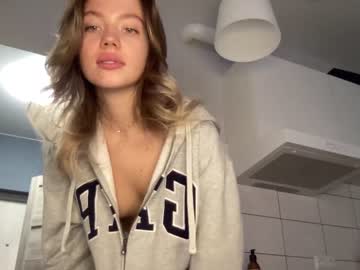 webcam girl angel_from_sky live cam image #5726534