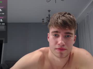 webcam man megamaxxxl live cam image #11027368