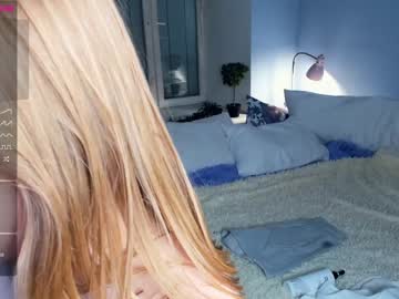 webcam girl sun_shiiine live cam image #5645467