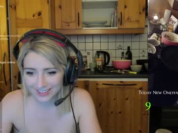 webcam girl kimilee22 live cam image #2473009