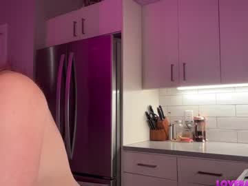 webcam girl saraloverays live cam image #12945958
