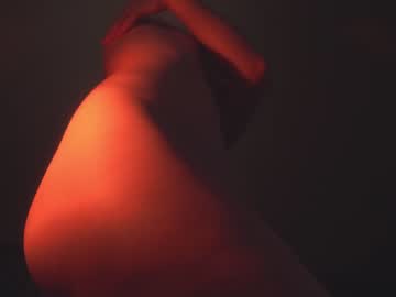 webcam girl bibi_it_is live cam image #8088668