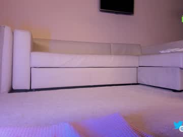 webcam girl hollyextra live cam image #7709270