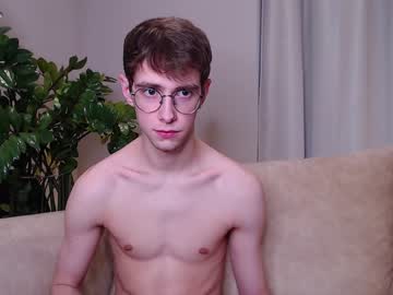 webcam man alfie_evanss live cam image #4215928
