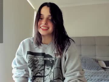 webcam girl yourfreakygirl live cam image #10377340