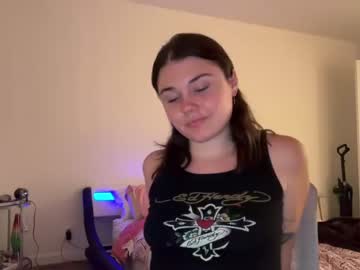 webcam girl queencassidyy live cam image #7329762