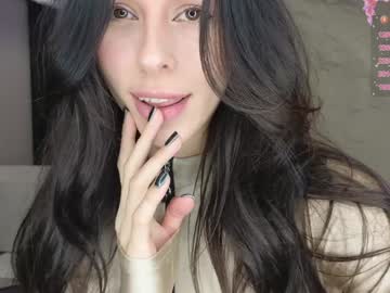 webcam girl yononeey live cam image #11156679