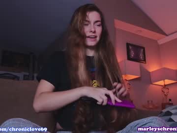 webcam girl chroniclove live cam image #6934568