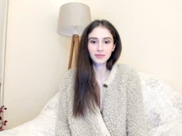 webcam girl snowww_white live cam image #11616855